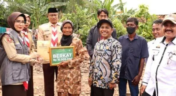Dengan Program BERKAT, Baznaz Pesawaran Bantu Para Mustahiq Yang Kesusahan
