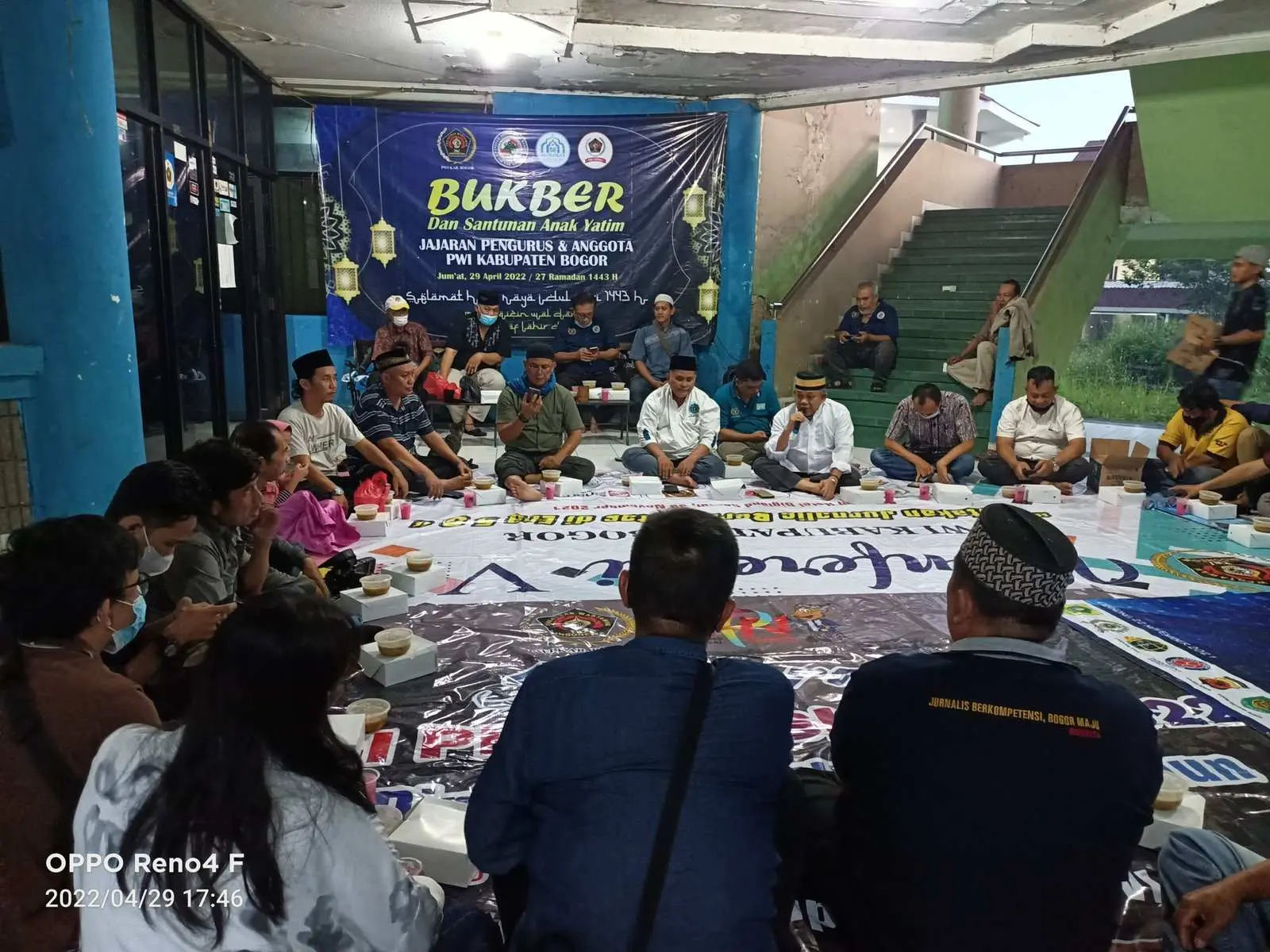 PWI Kabupaten Bogor Gelar Bukber dan Santunan Anak Yatim