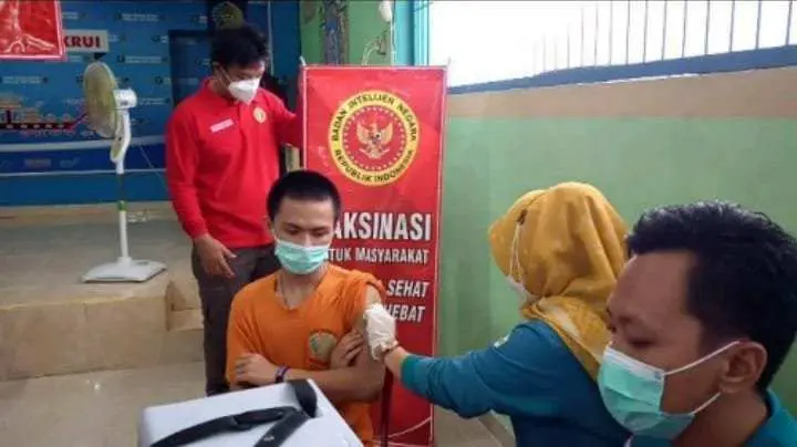 41 Orang Warga Binaan Rutan Kelas IIB Krui Mendapat Vaksin Booster