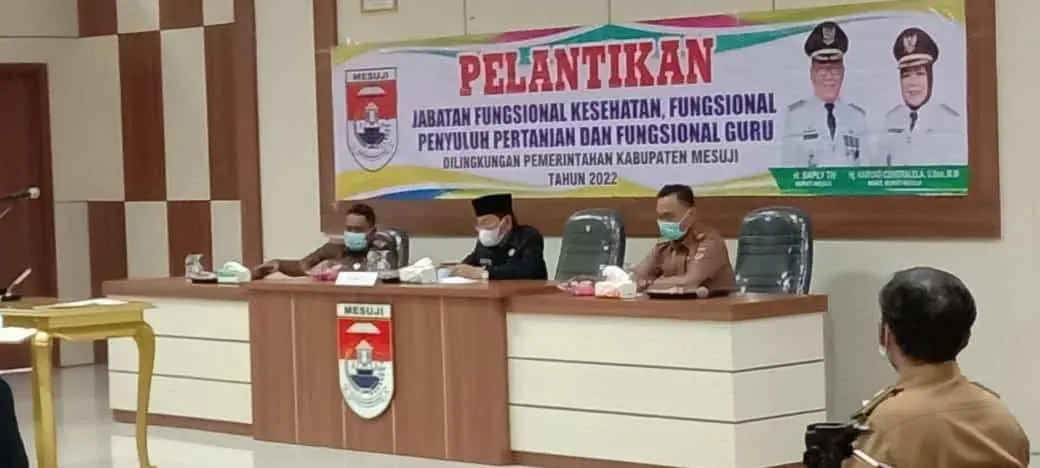 Bupati Mesuji Roling Pejabat Eselon 2/3 wujudkan kerjasama pemerintahan yang baik