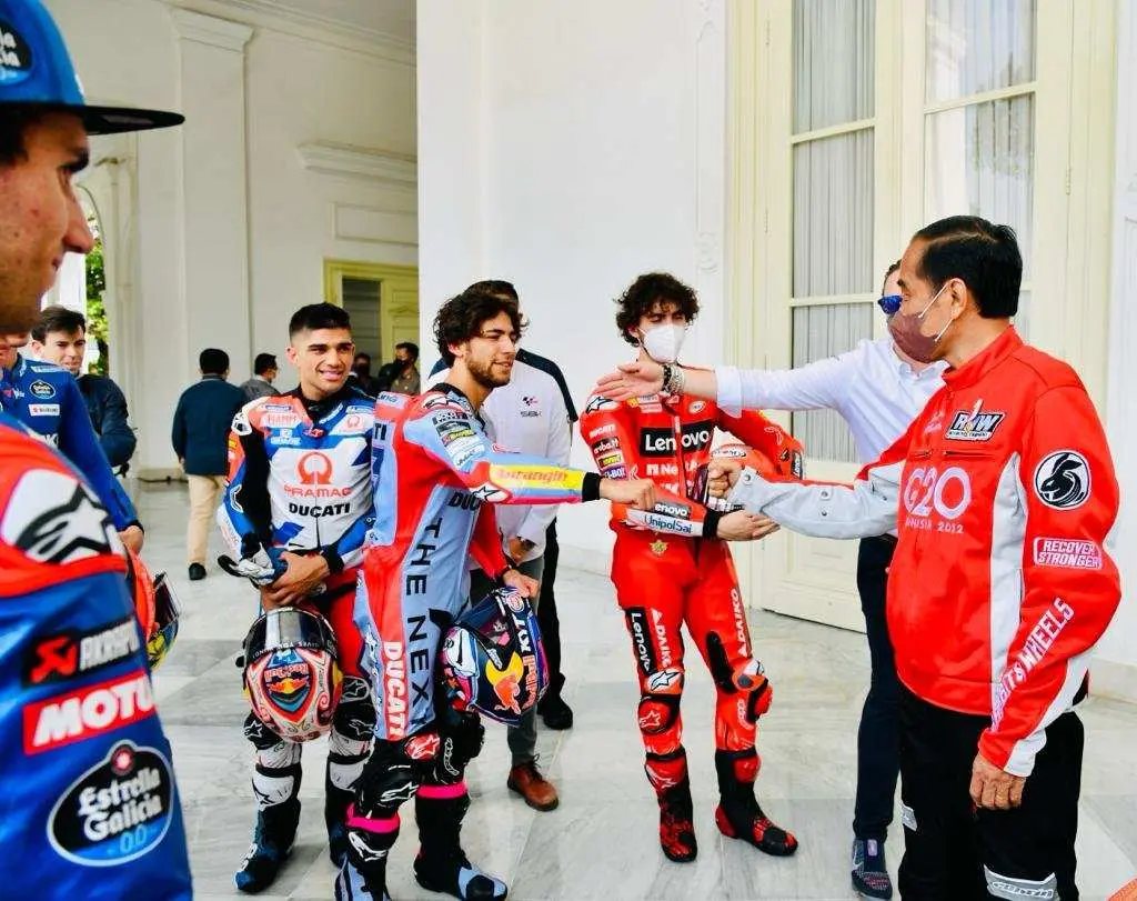 Pembalap MotoGP 2022 Seri Mandalika Kunjungi Istana Negara