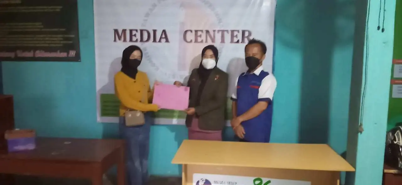 Merasa Diteror Selalu Dimintai Uang Ganti Rugi, Mahasiswi Ini Ngadu Ke Wartawan