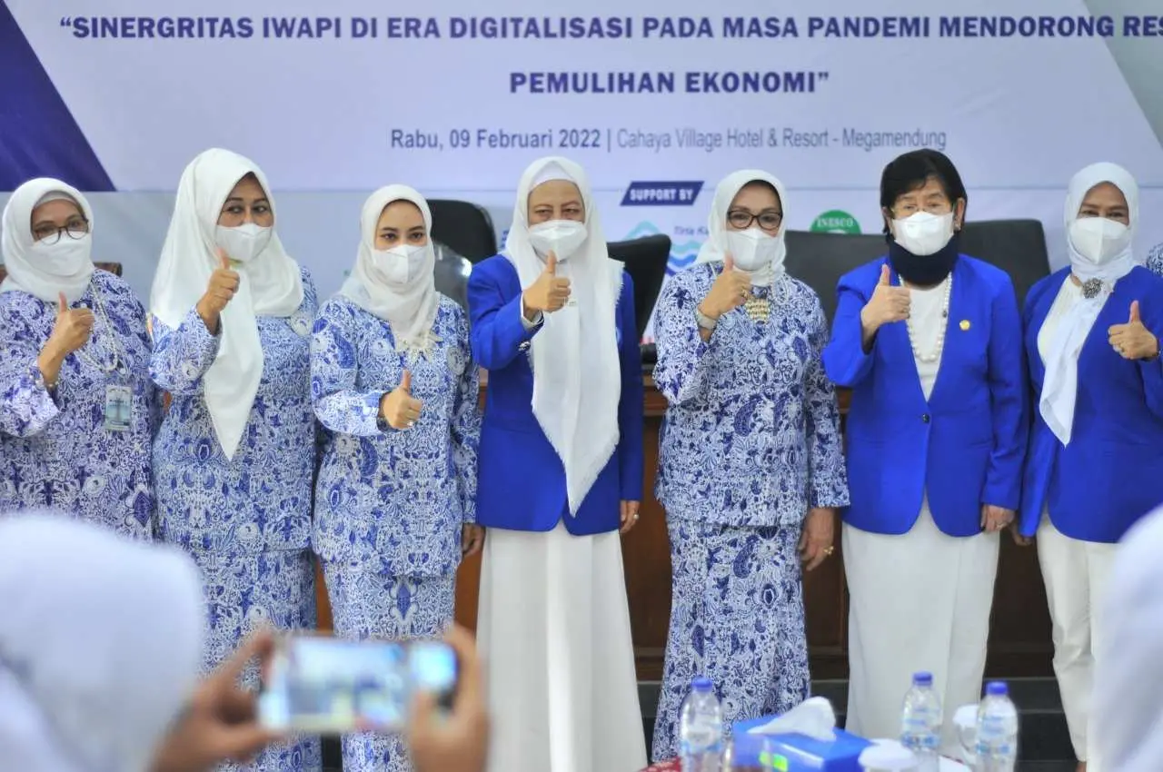 Ine Roswianita Terpilih Secara Aklamasi di Muscab Ke-5 DPC IWAPI