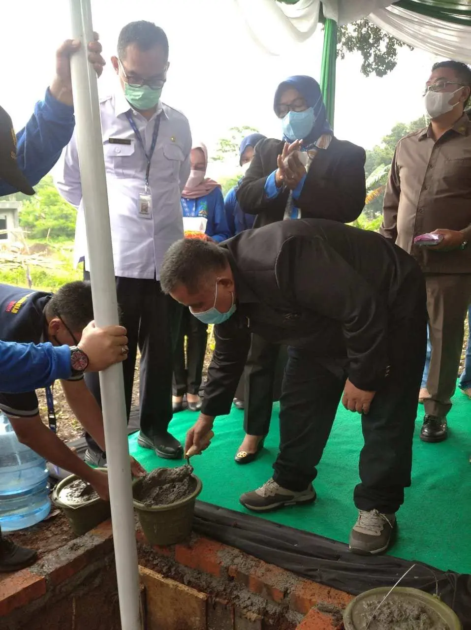 Di Peringatan HPN Ke-76, Bupati Bogor Letakkan Batu Pertama Pembangunan Graha Wartawan