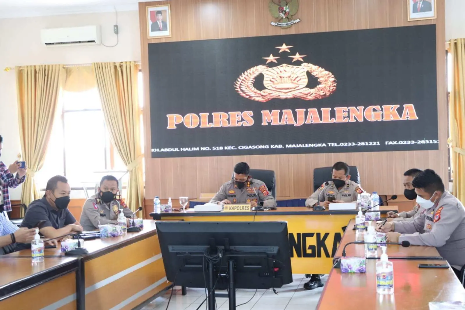Kapolres Majalengka Hadiri Vidcon Anev Pelaksanaan Vaksinasi Covid-19
