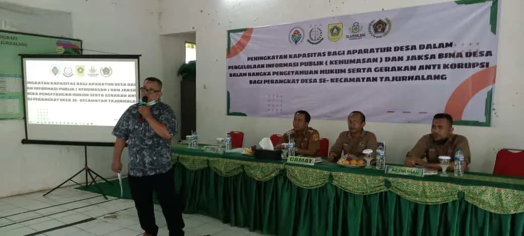 Ketua PWI Kabupaten Bogor Jadi Pemateri di Kegiatan Peningkatan Kapasitas Pemerintah Desa se-kecamatan Tajurhalang