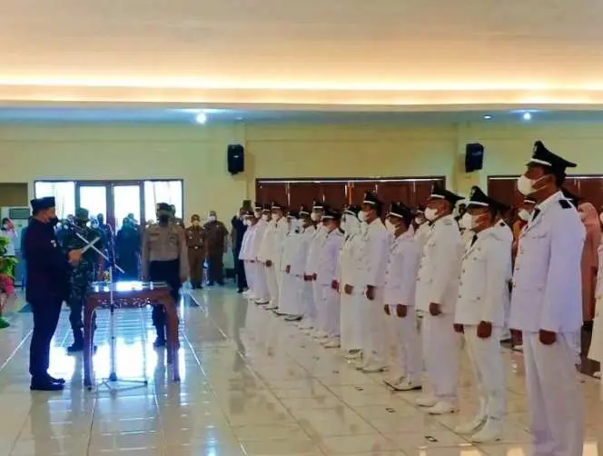 Bupati Pesawaran Lantik 39 Kepala Desa Terpilih
