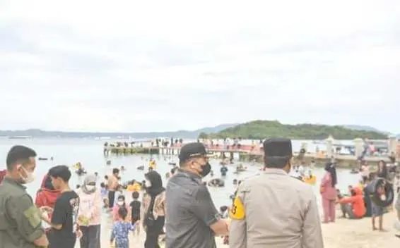 Bupati Pesawaran Sambangi Pos Pengamanan Nataru