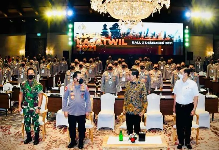 Presiden Minta Jajaran Polri Kawal Realisasi Investasi Hingga Bisa Menetas