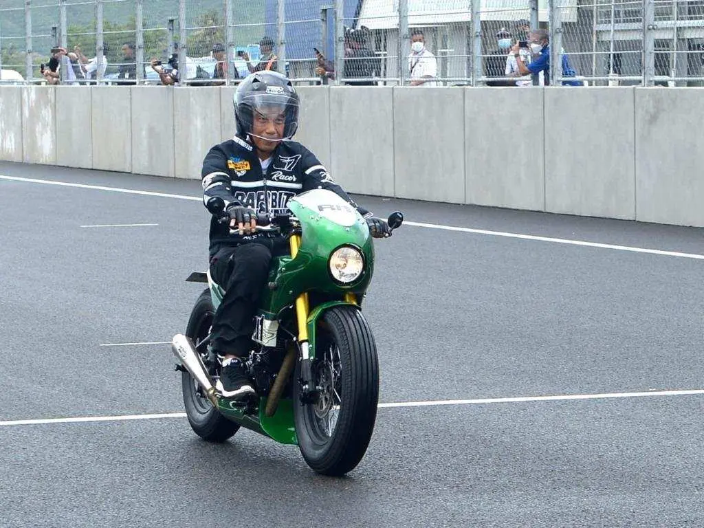 Jajal Sirkuit Mandalika, Ini Gaya Presiden Jokowi