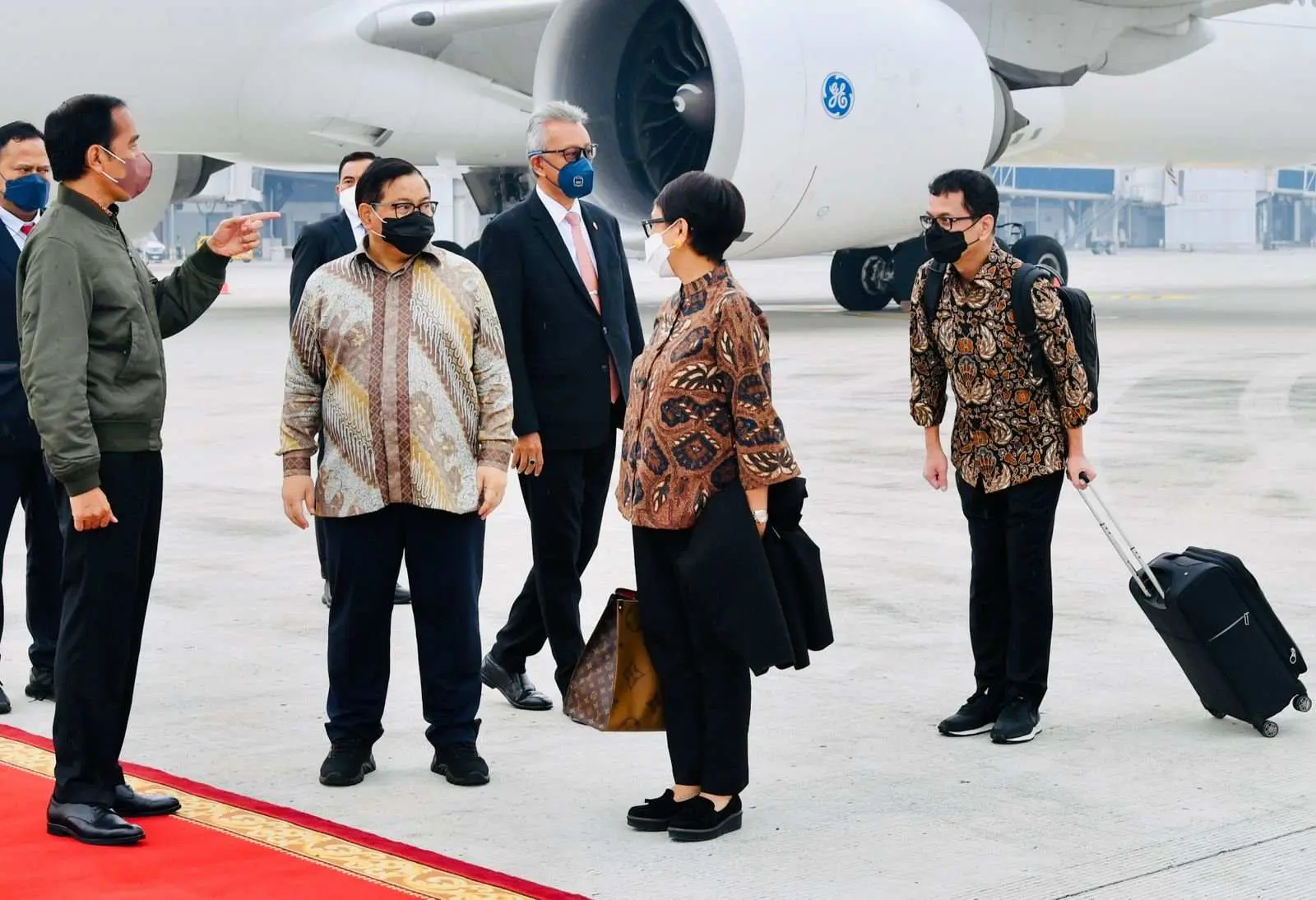 Kedatangan Presiden Jokowi Ke Tanah Air Tanpa Penyambutan