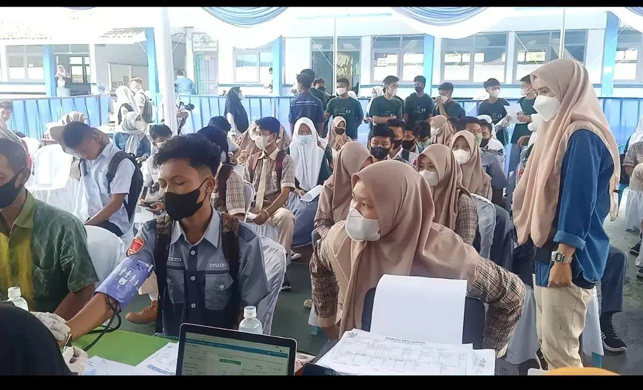 Pelajar SMK Pelita Terima Vaksinasi Tahap Kedua
