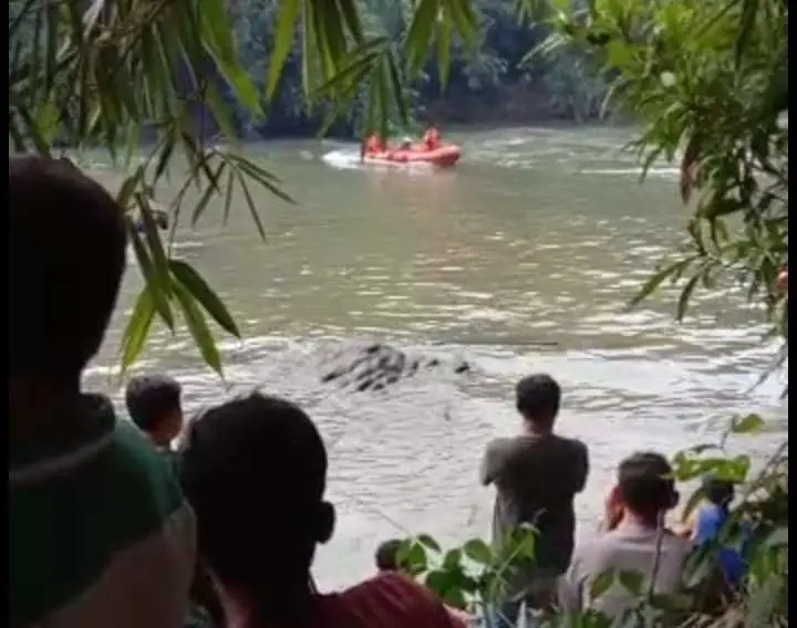 Remaja 14 Tahun Tengelam di Sungai Sekampung Belum Juga Ditemukan