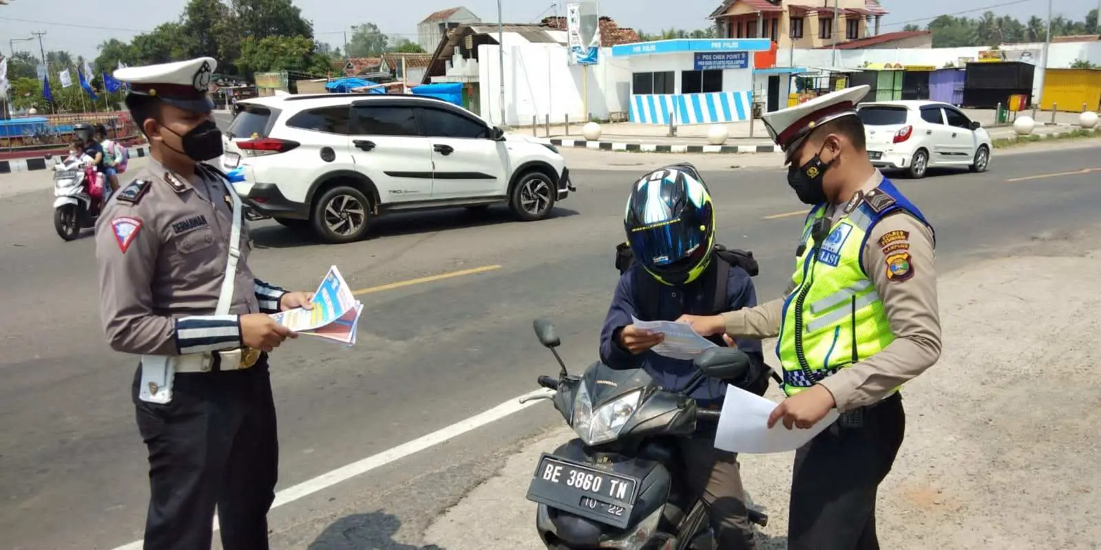 Satlantas Polres Pesawaran Laksanakan Giat Ops Patuh Krakatau 2021