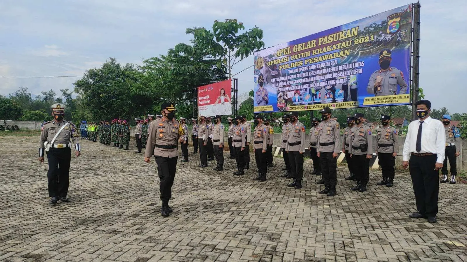 Kapolres Pesawaran Pimpin Langsung Apel Pasukan Operasi Patuh Krakatau 2021