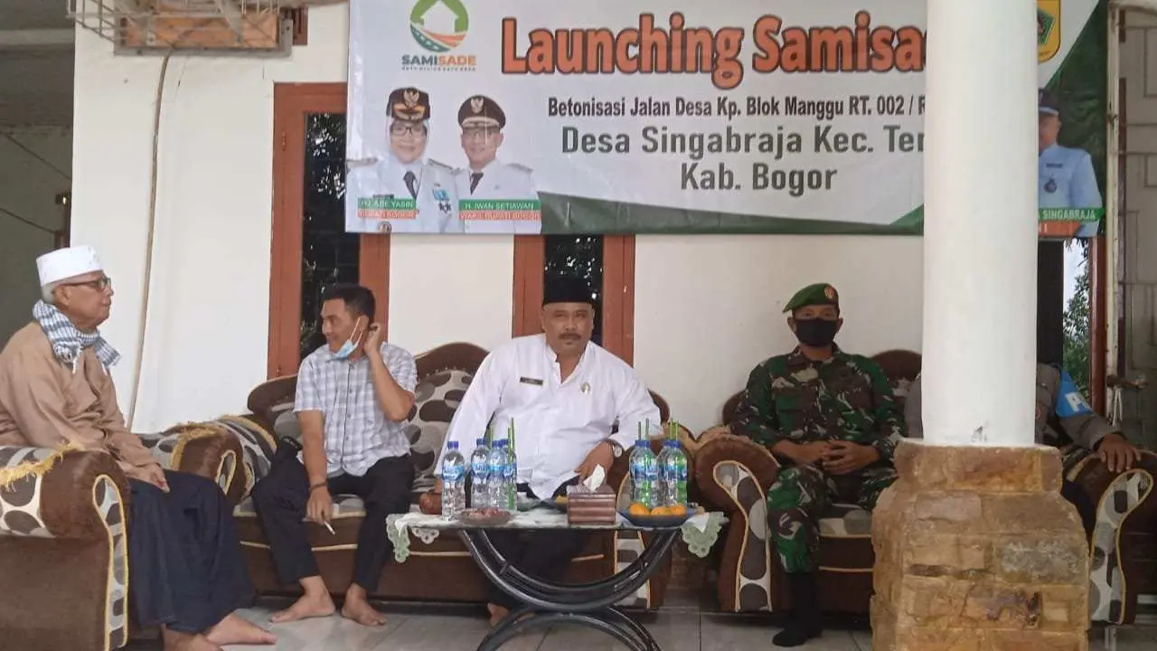 Launching SAMISADE Desa Singabraja Bangun Insfratuktur Jalan