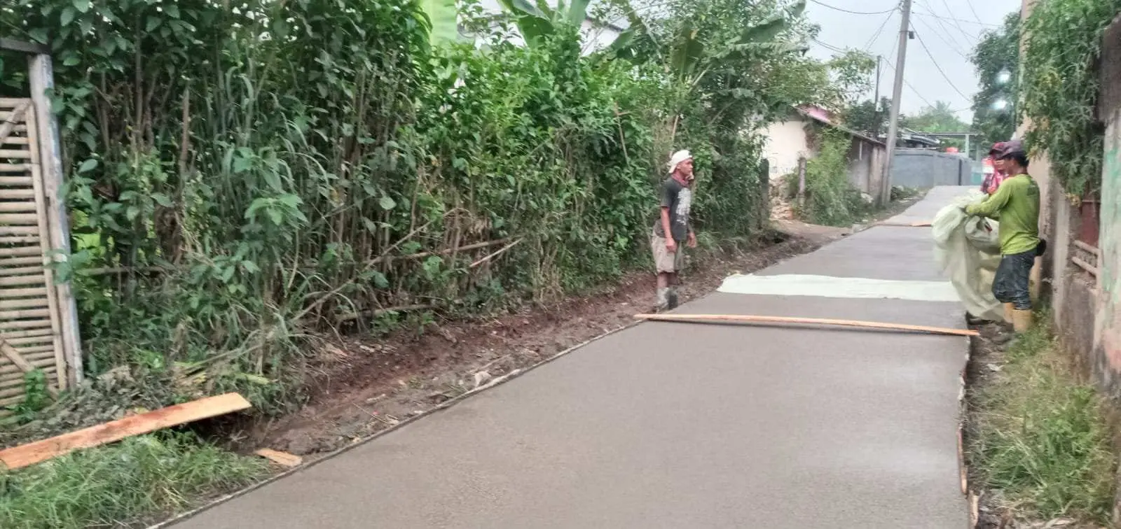 Pemdes Pasir Laja Tuntas Realisasikan SAMISADE Tahap I