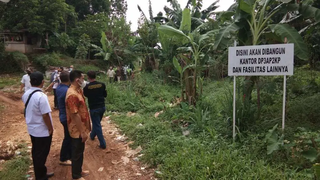 Respon Keluhan Warga Terkait Akses PSU, Sejumlah Anggota Dewan Komisi II Terjun langsung Ke Lokasi