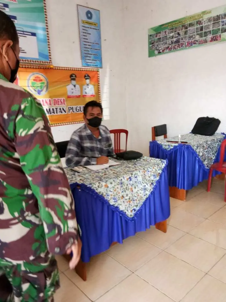 Kepala Pekon way manak bagikan BLT-DD tahap ke4-5