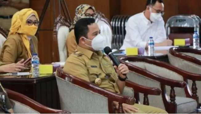 Gubernur Banten Gelar Rakor Dengan Walikota dan Bupati Bahas Kelangkaan Obat dan Oksigen