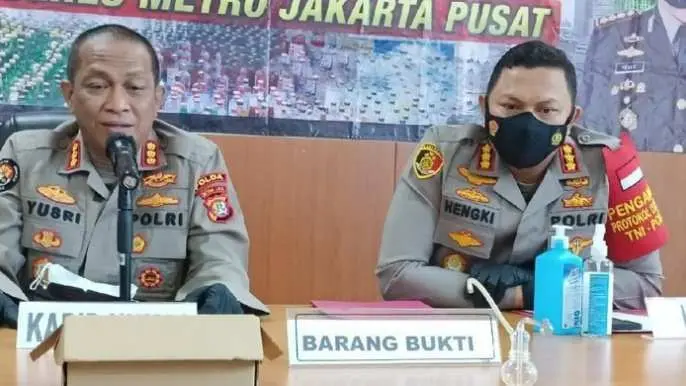 Artis Nia Ramadhani dan Suami Resmi Jadi Tersangka