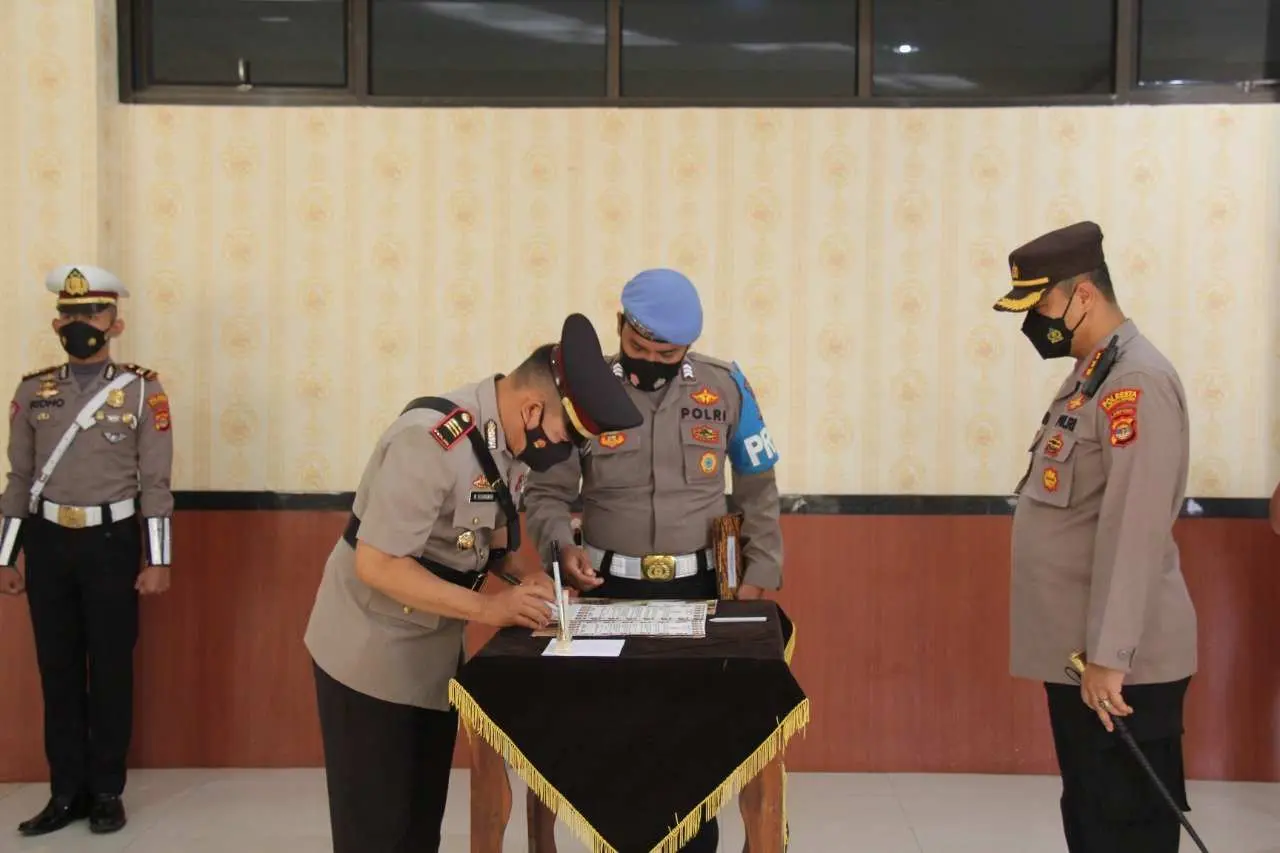 Sertijab Dijajaran Polresta Bandar Lampung dipimpin Langsung Kapolresta