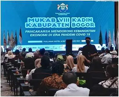 Sintha Dec Checawaty, Terpilih Secara Aklamasi Sebagai Ketua Kadin Kabupaten Bogor Periode 2021- 2026
