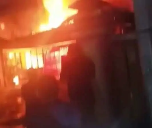 Kantor Pelayanan Desa Bitung Jaya Terbakar