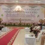 Syair Pisaan Lampung Sungkay Ciptaan Ormayati Memukau Peserta Halal Bihalal Sungkay Bunga Mayang